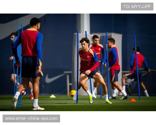 罗马中路直塞不断穿透,对方组织被完全打乱:足球场上的无敌策略